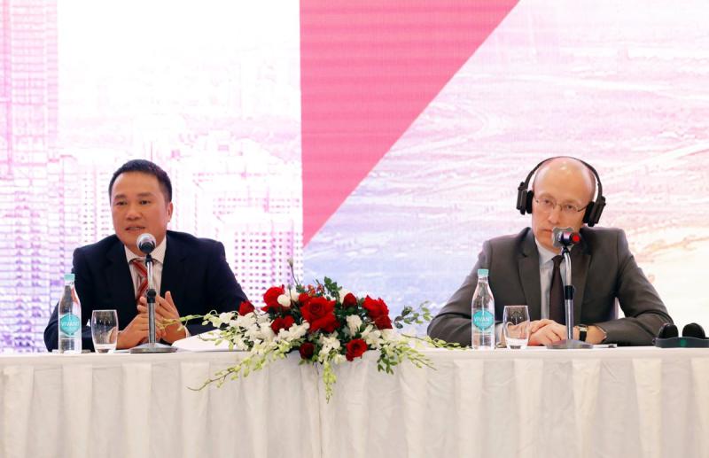 Lương Tổng Giám đốc Techcombank vượt 27 tỷ đồng, cao gấp 6 lần Chủ tịch HĐQT